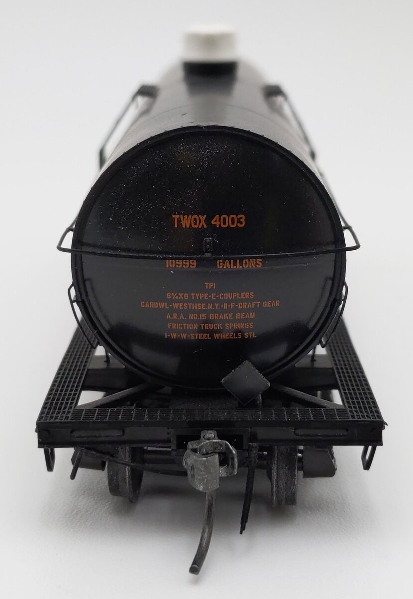 Kadee 9005 HO Scale TWOX ACF 11,000-Gallon Tank Car #4003 EX/Box