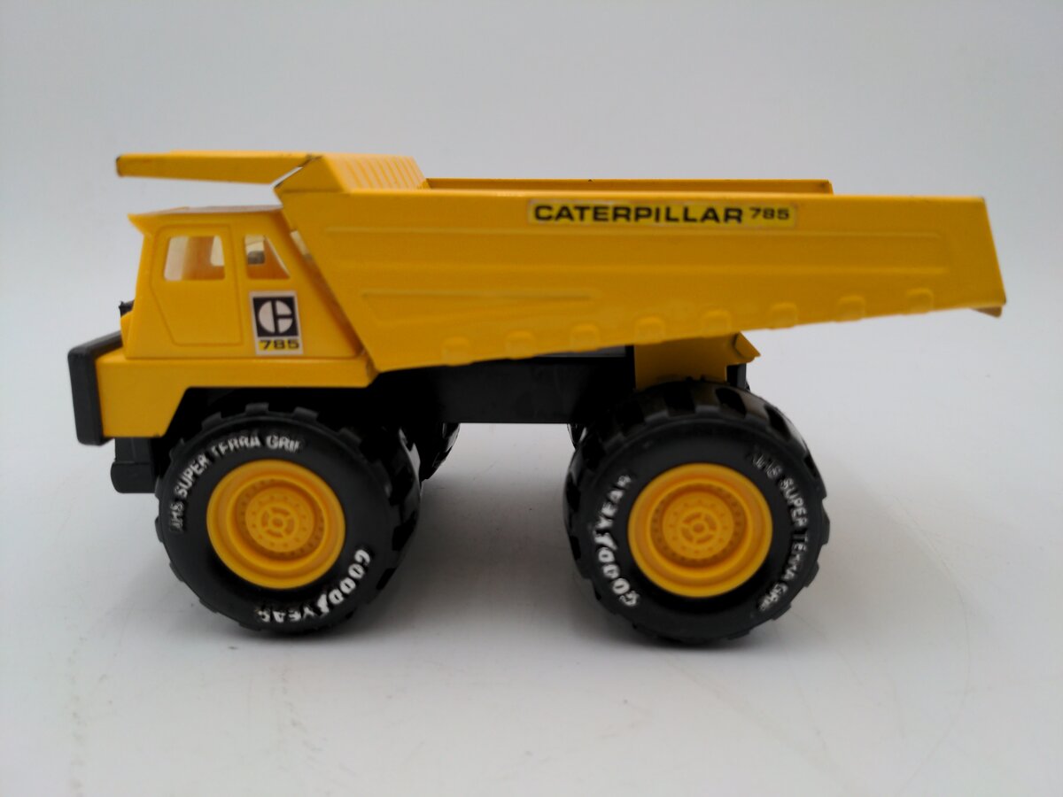 Remco CAT Diecast 785 Dump Truck Caterpillar EX