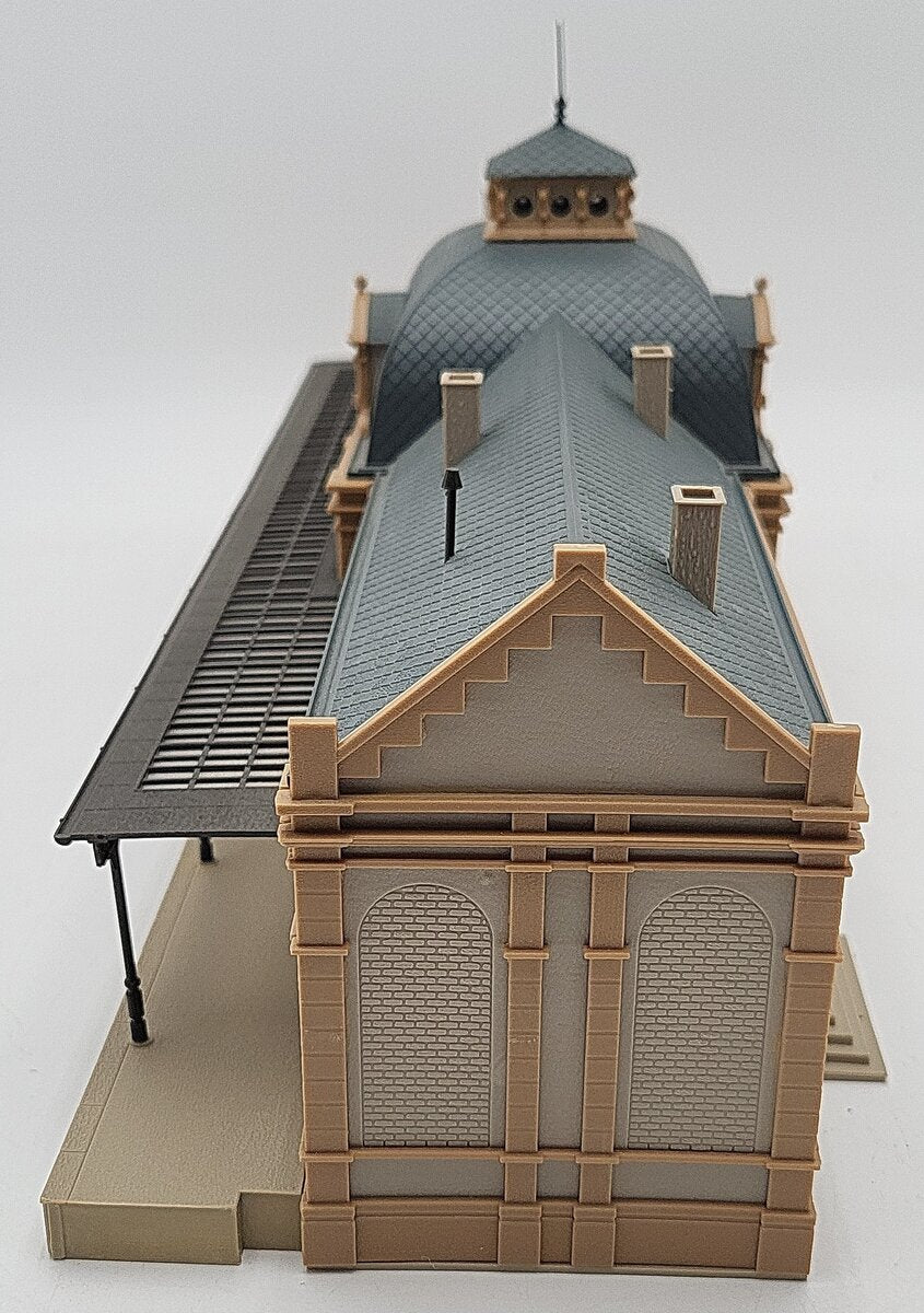 Vollmer, Faller, Kibri & Other HO Scale Assorted Buildings: 43560, 20745 [6] EX