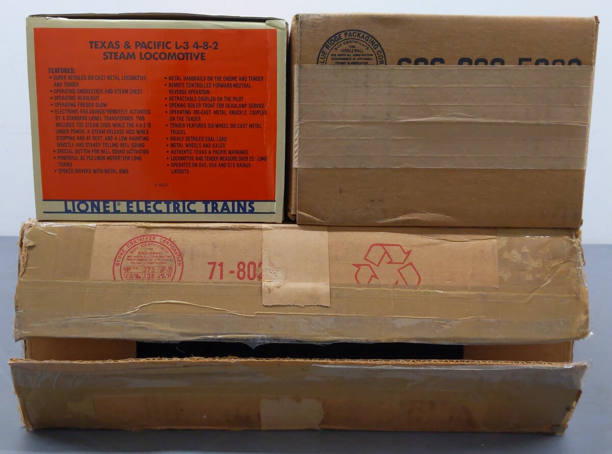 Lionel 6-18024 O Texas & Pacific L-3 4-8-2 Steam Loco & Tender #907 with Case EX/Box