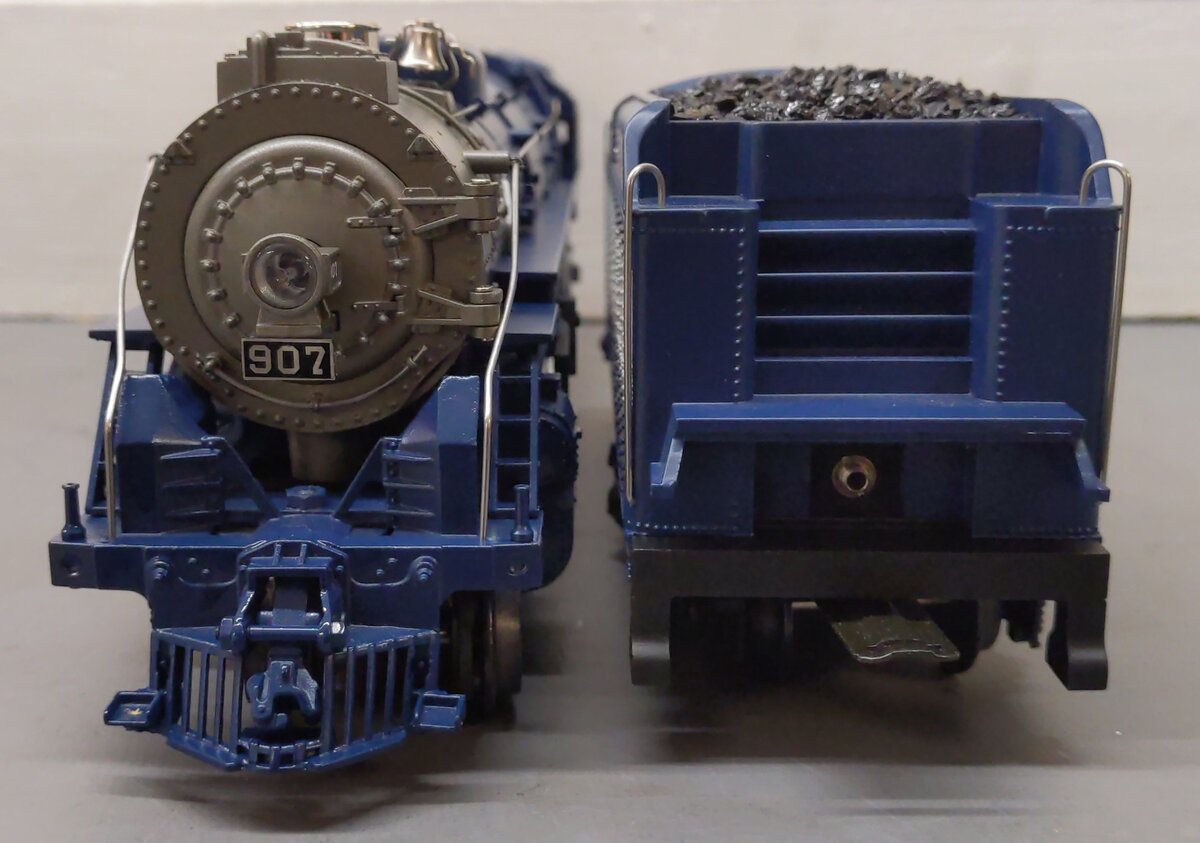 Lionel 6-18024 O Texas & Pacific L-3 4-8-2 Steam Loco & Tender #907 with Case EX/Box