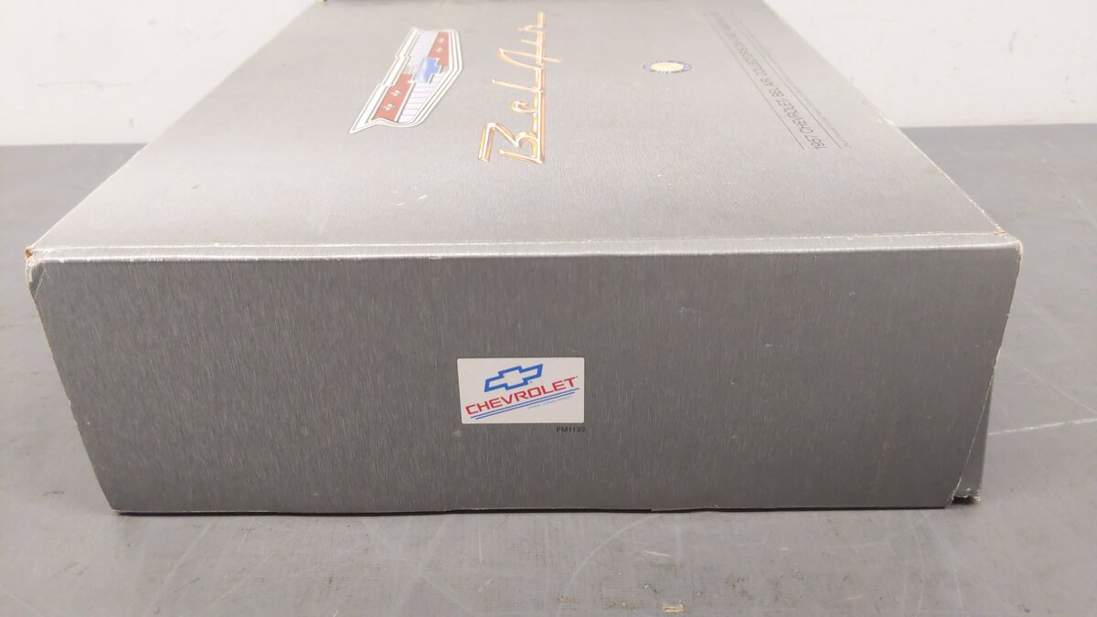Franklin Mint 1:24 1957 Chevrolet Bel Air Hardtop & Convertible Car Kit EX/Box