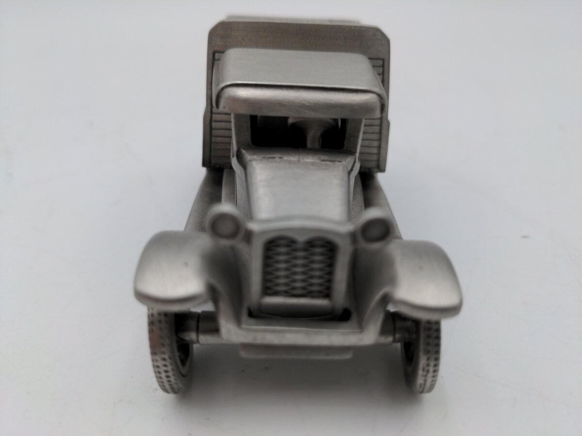 SpecCast 182 John Deere 1994 New Orleans Pewter Truck EX