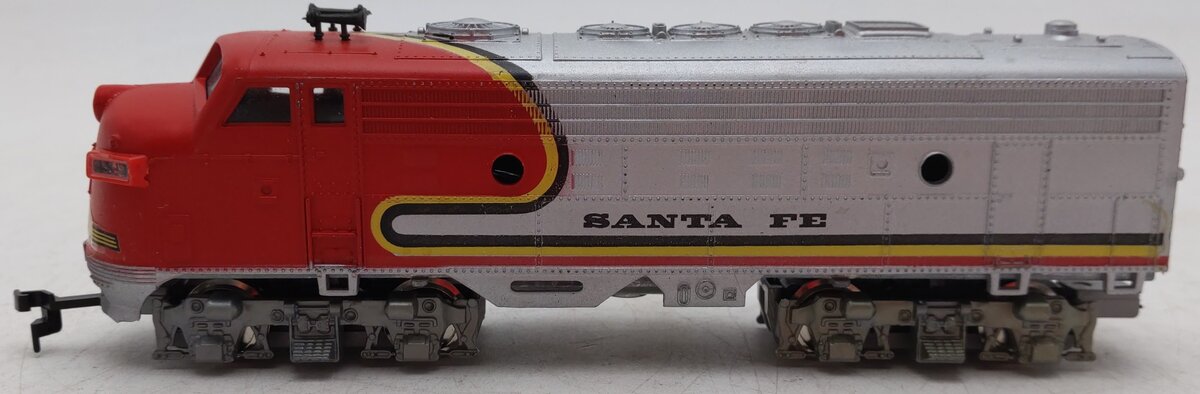 Model Power 6607 HO Santa Fe Diesel Locomotive VG/Box