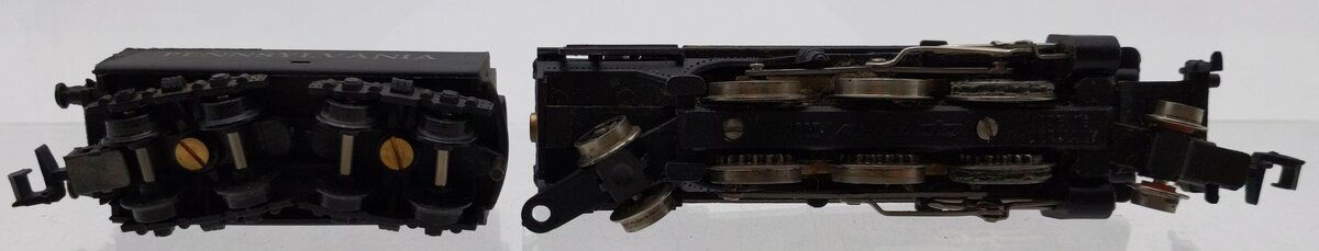 Arnold 0223 N Scale Custom Pennsylvania Steam Locomotive and Tender
