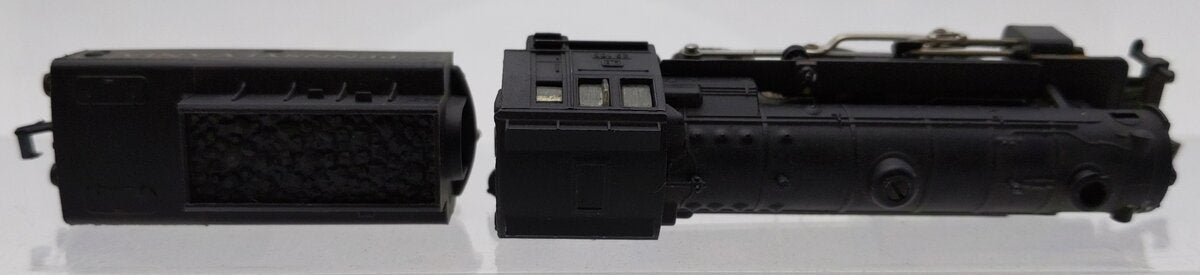 Arnold 0223 N Scale Custom Pennsylvania Steam Locomotive and Tender