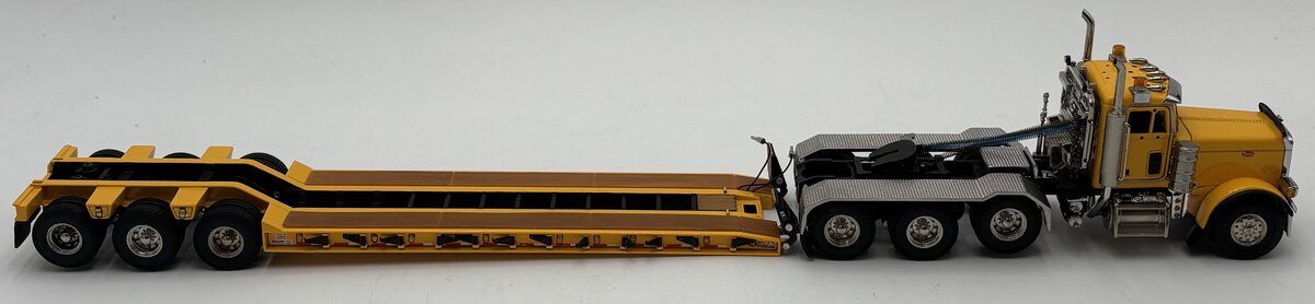 TWH Collectibles TWH010 1:50 Peterbilt 379 Tractor/Rogers CR55PL Lowboy Trailer LN/Box