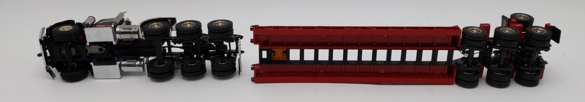 WSI Models 1:50 Scale Kenworth T800 Tractor w/Mammoet Lowloader VG