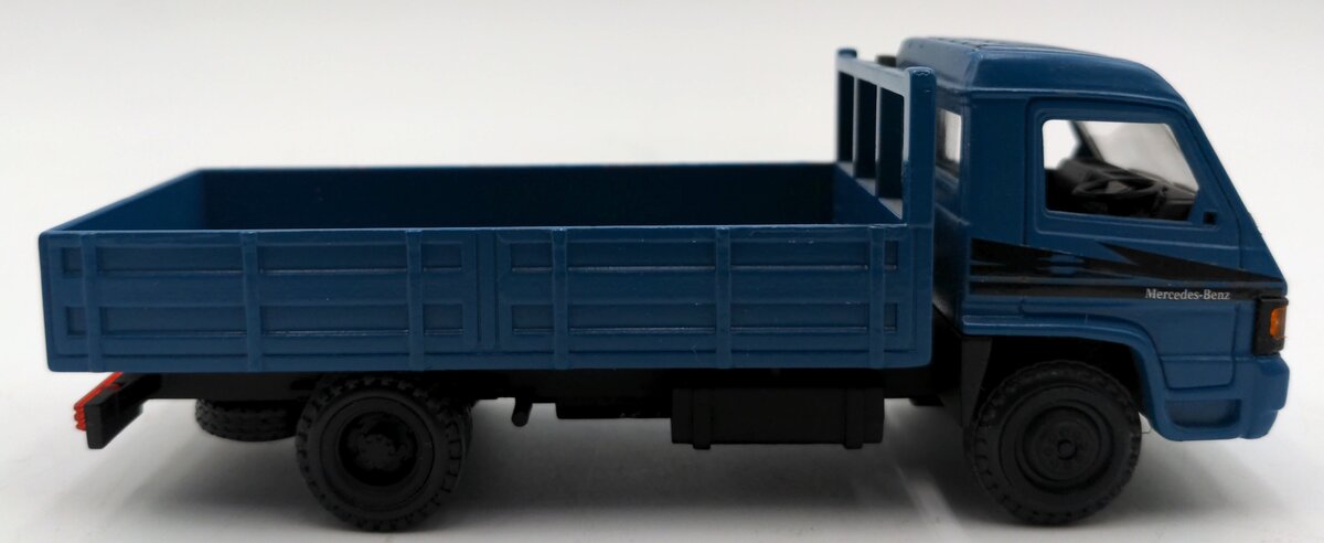 NZG 445 1:43 Scale Diecast Mercedes-Benz MB 800 LKW Flat Bed Truck LN/Box