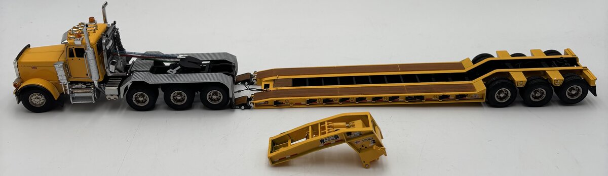 Sword Models TWH010 1:50 Peterbilt 379 Tractor/Rogers CR55PL Lowboy Trailer LN