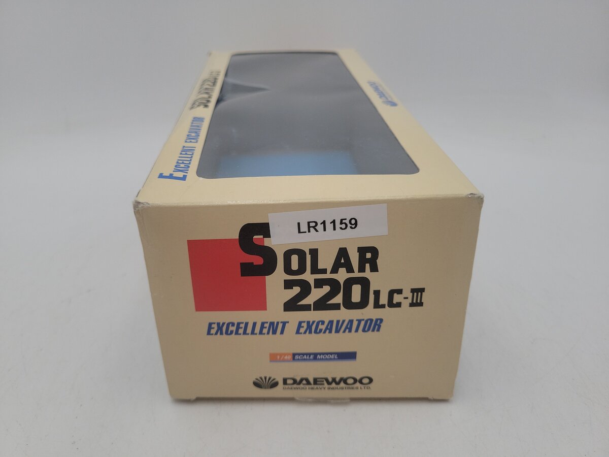 Daewoo 220 1:40 Scale Solar 220LC-III Excavator Diecast Model EX/Box