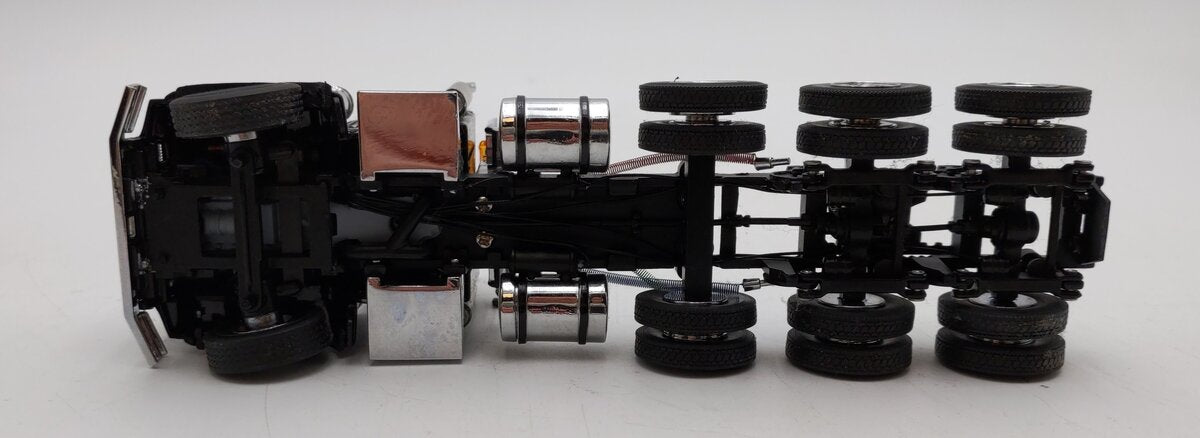 WSI 1:50 Scale Kenworth T800 8X4 4 Axle Tractor Day Cab (Black) EX