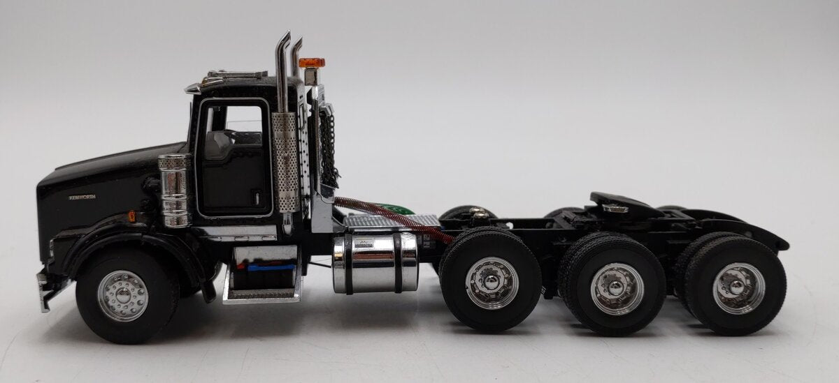 WSI 1:50 Scale Kenworth T800 8X4 4 Axle Tractor Day Cab (Black) EX