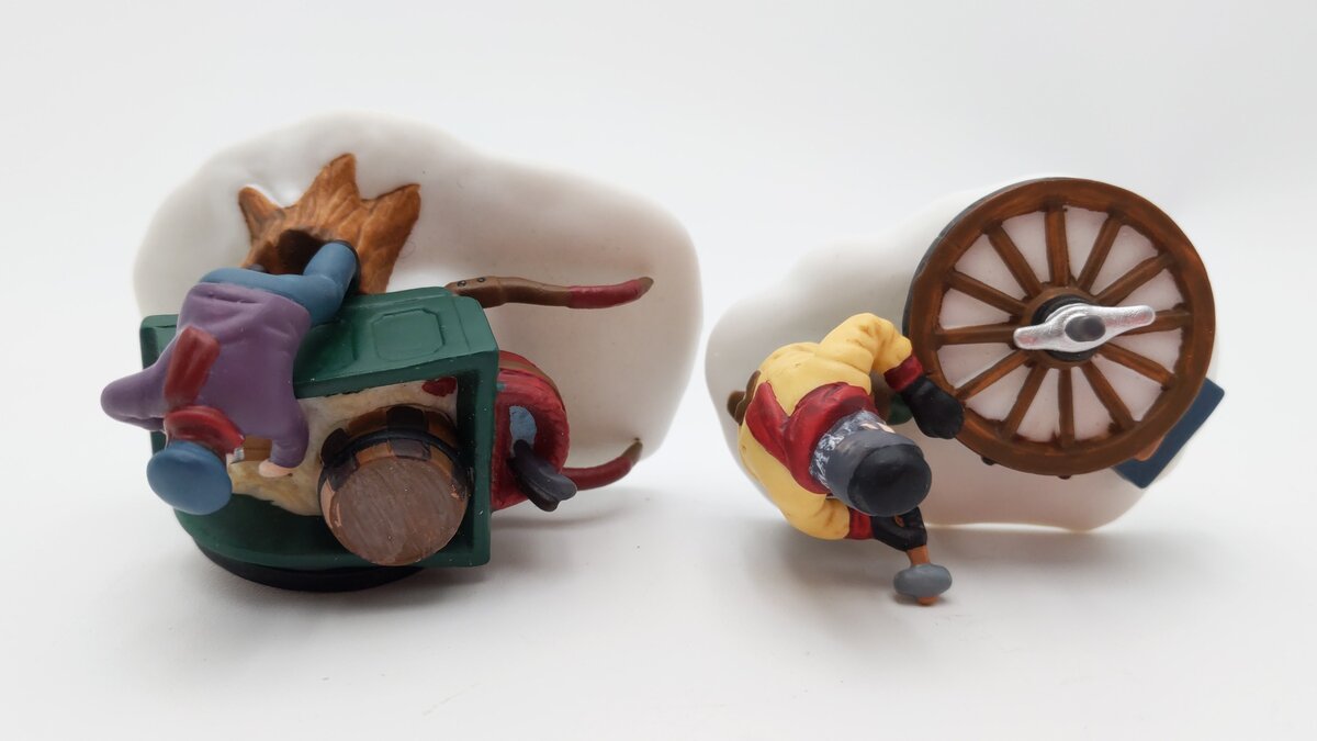 Dept 56 5818-1 Heritage Village Collection C. Bradford, Wheelwright, & Son Figs. LN/Box