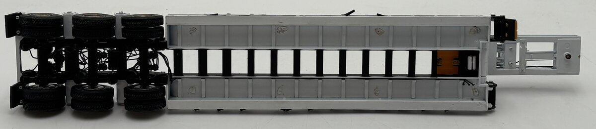 Sword Models TWH010 1:50 Peterbilt Model 379 Tractor Diecast LN