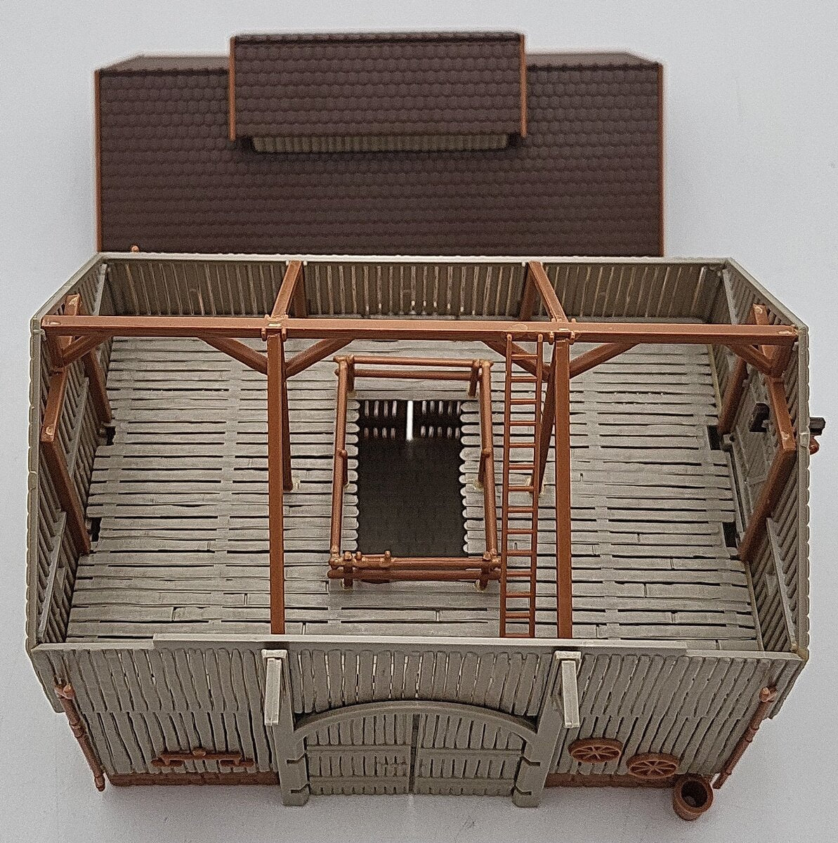 Vollmer 26937 HO Scale 2-Story Storage Barn - Assembled EX