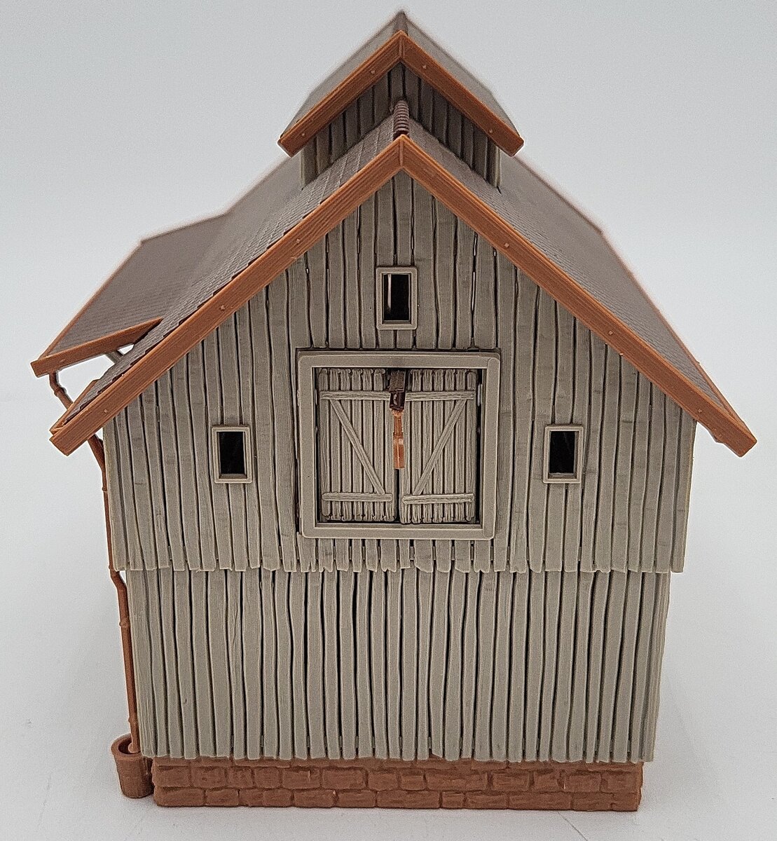Vollmer 26937 HO Scale 2-Story Storage Barn - Assembled EX
