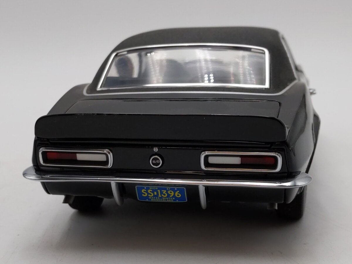 Classic Metal Works 1:24 Scale Camaro SS396 1969 (Black) LN/Box