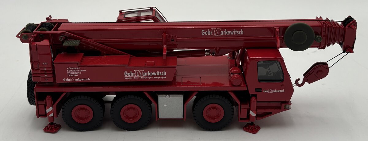 TWH Collectibles 1:50 GebrMarkewitsch Grove GMK 3055 All Terrain Crane EX