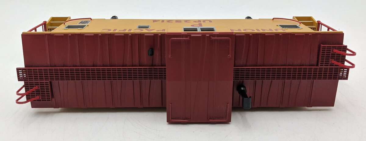 MTH 20-91022 O Gauge Union Pacific Steel Caboose #25214 EX