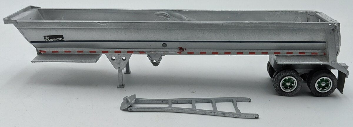 Custom Built 1:50 Diecast Custom 2 Axle Frameless Dump Trailer Silver VG