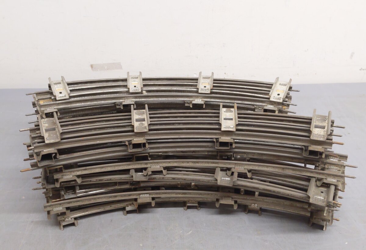 American Flyer Vintage Std. Gauge Curved Track Sections [20]