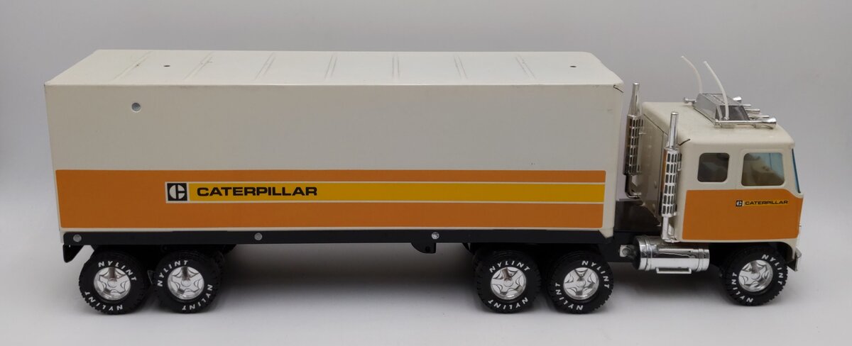 Nylint 1:16 Scale GMC Semi Truck Vintage Toy - Caterpillar VG
