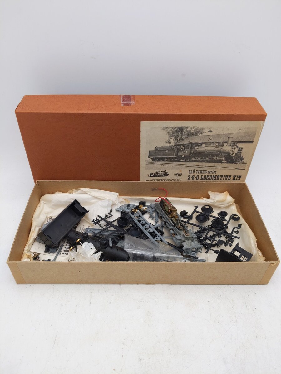 Roundhouse 473 HOn3 Vintage Old Timer Series 2-8-0 Steam Locomotive Kit VG/Box