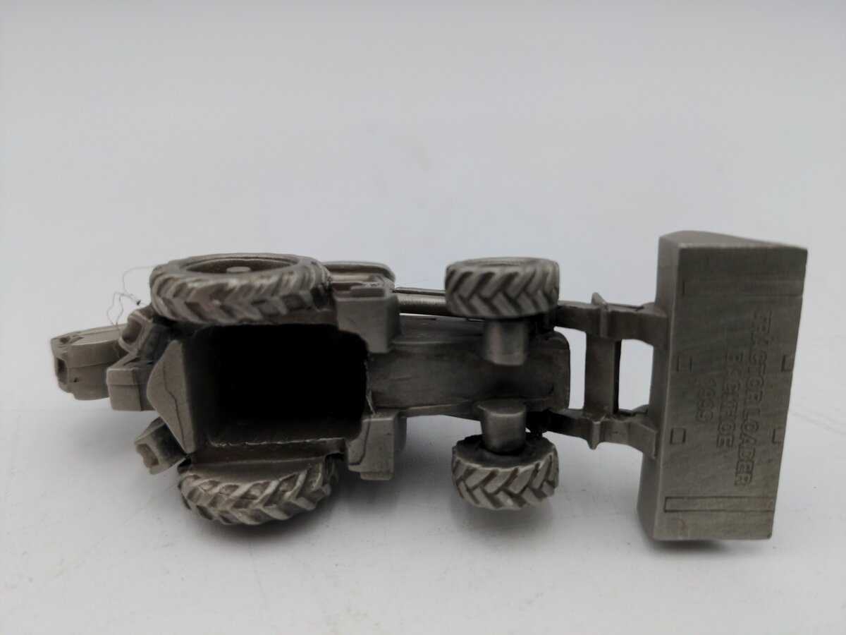 SpecCast Tractor Loader Backhoe 1999 Pewter New Holland 555E VG
