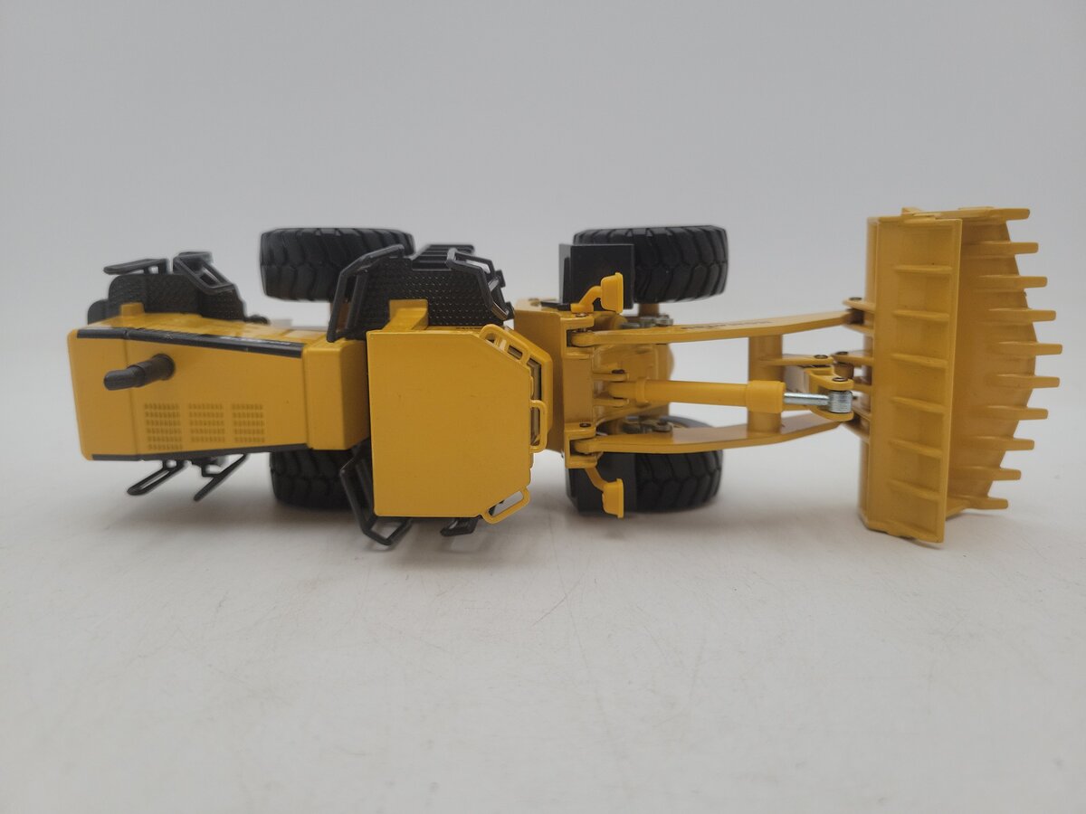 Joal 289 1:50 Scale Komatsu WA600-3 Wheel Loader Diecast Metal Model EX/Box