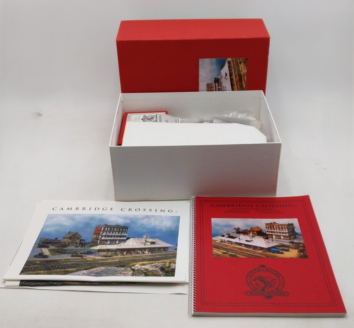 South River Model Works 200 HO Cambridge Crossing Four Building Scene Kit EX/Box