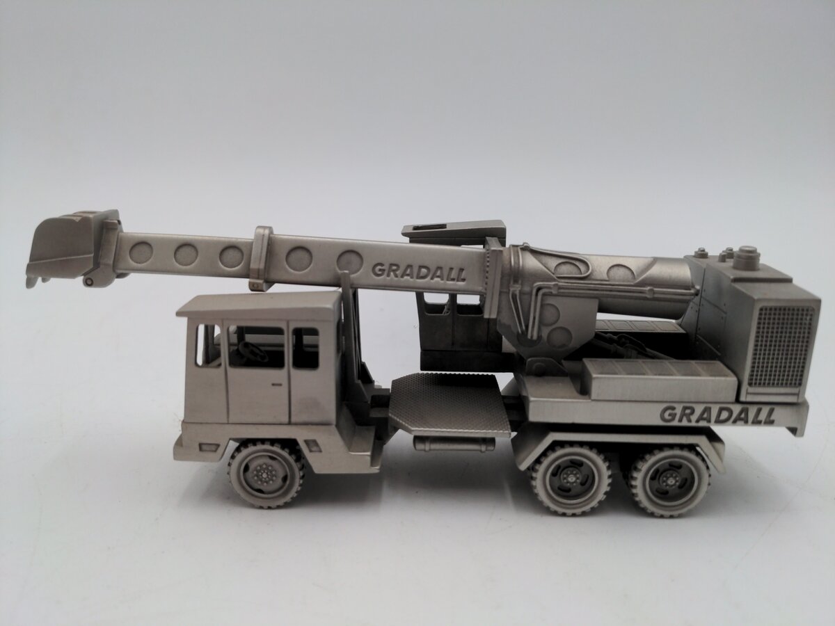 Precision Pewter-Craft Gradall G-880C Wheel Excavator VG