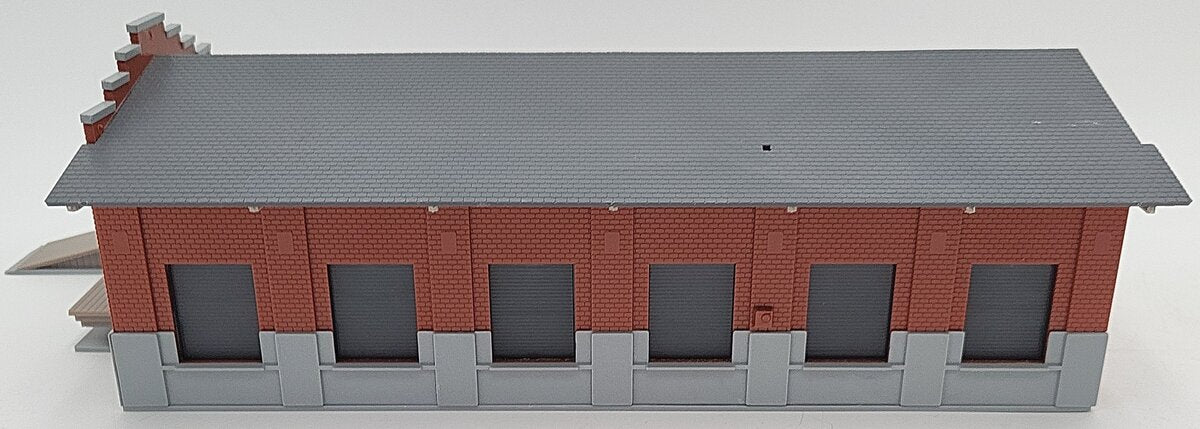 Kibri & Other HO Scale Assorted Asembled Buildings: G464 [2] EX
