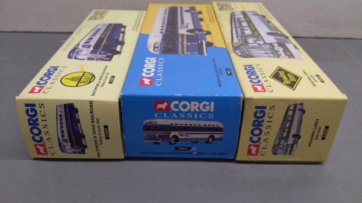 Corgi 1:50 Assorted Diecast Buses [3] EX/Box