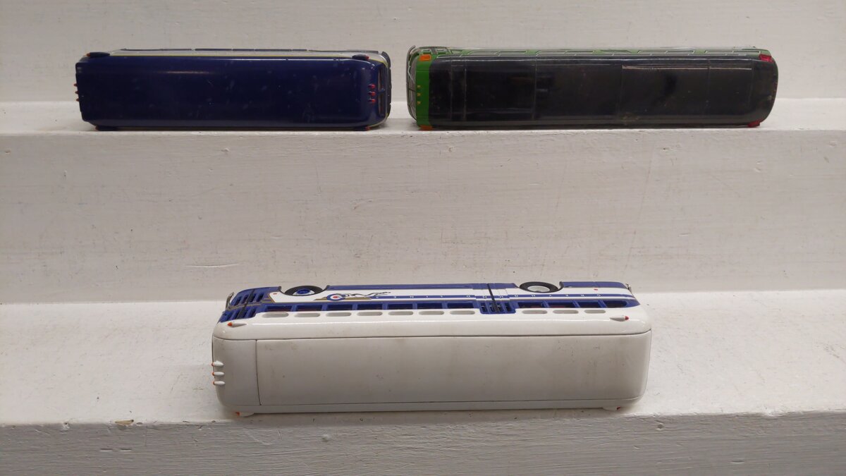 Corgi 1:50 Assorted Diecast Buses [3] EX/Box