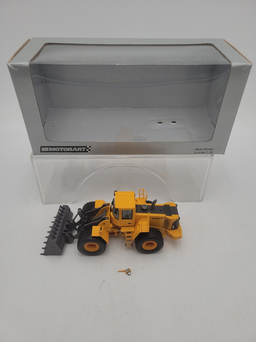 Motorart 13034 1:50 Scale Hi-Tech Volvo EC240B LC Excavator Diecast Model EX/Box