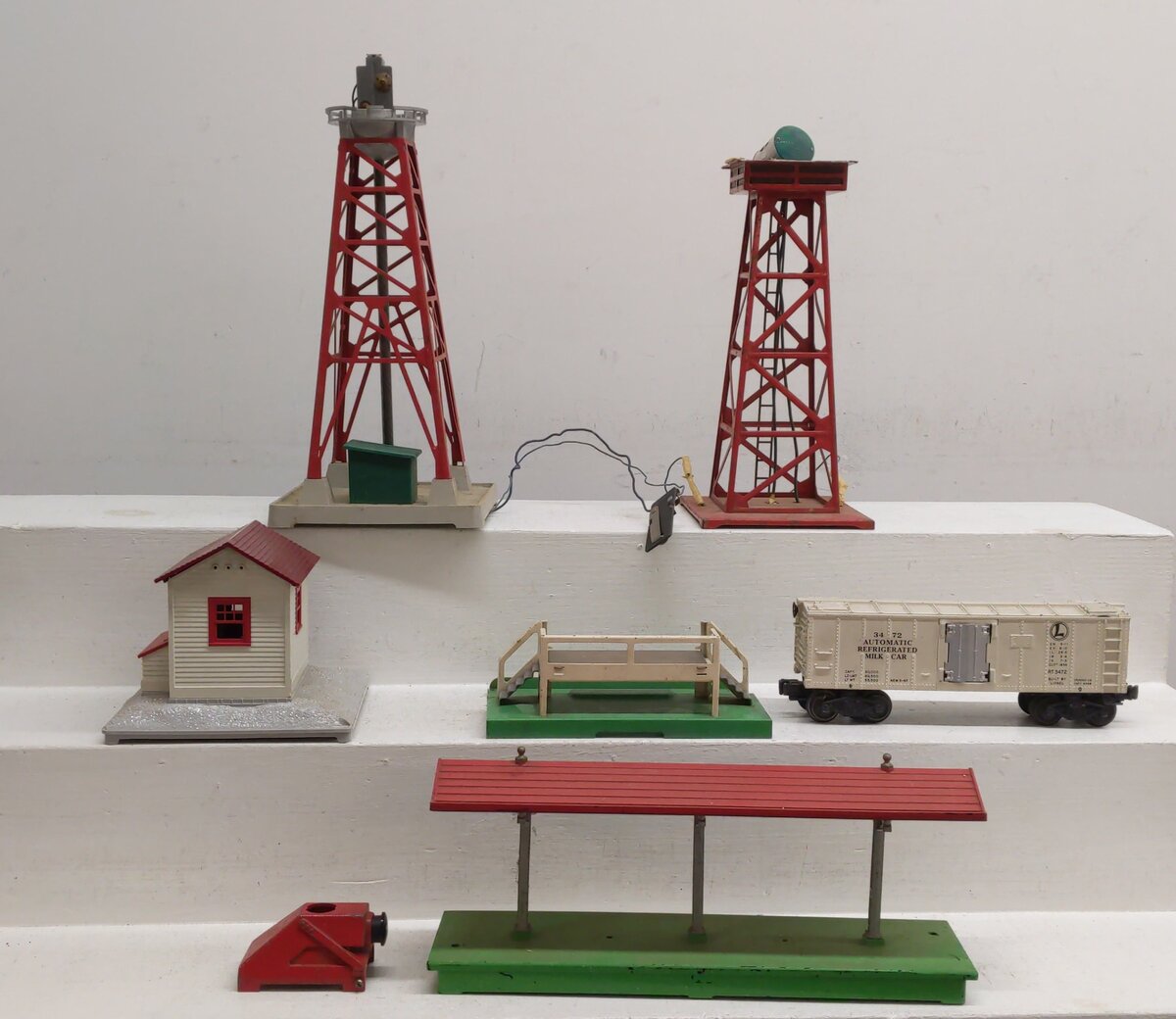 Lionel Vintage O Accessories: 125, 394, 156, 193, 260 [5] VG