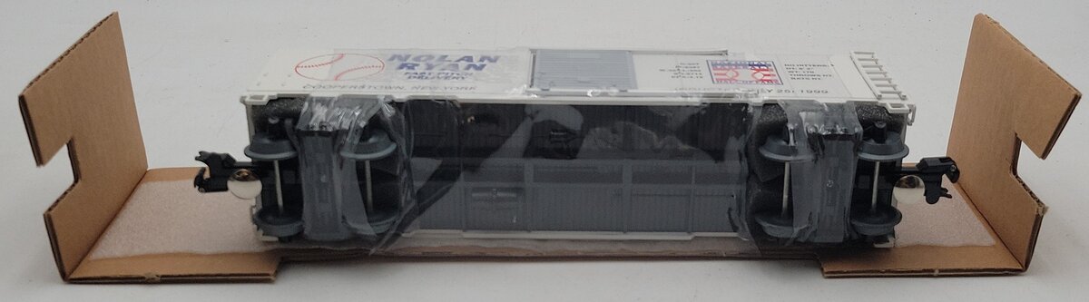 Weaver O Gauge Nolan Ryan Steel Sided Boxcar NIB