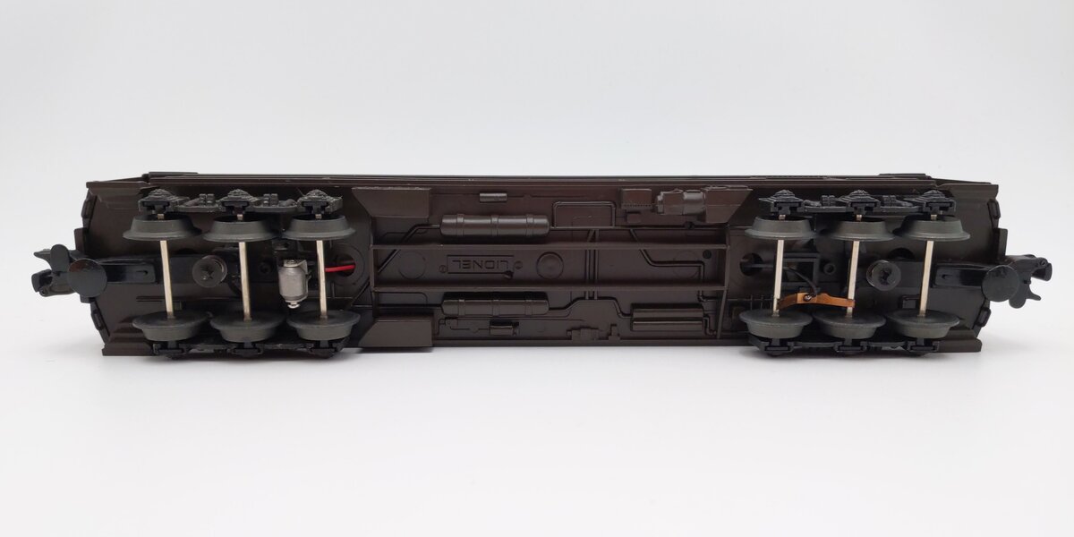Lionel 6-16051 O Gauge Chicago & Northwestern Combination Passenger Car #6630 EX/Box