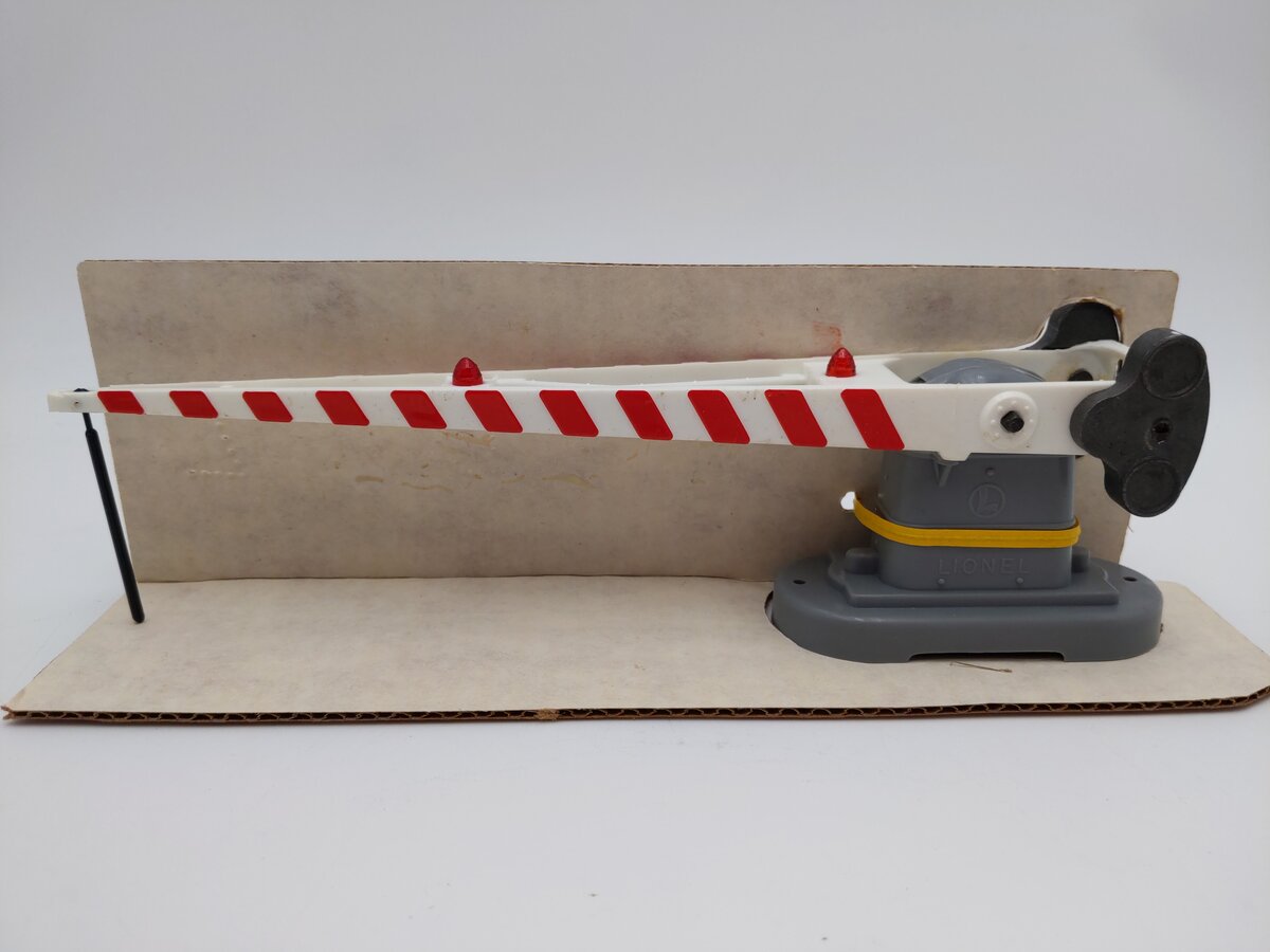 Lionel 6-12714 O/O27 Gauge Automatic Crossing Gate LN/Box