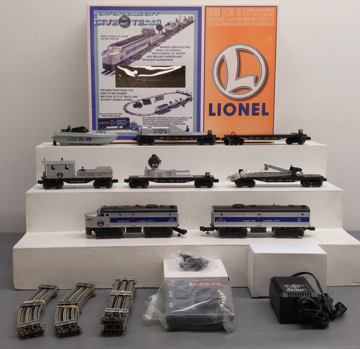 Lionel 6-11920 O Gauge Port of Lionel City Dive Team Diesel Train Set LN/Box
