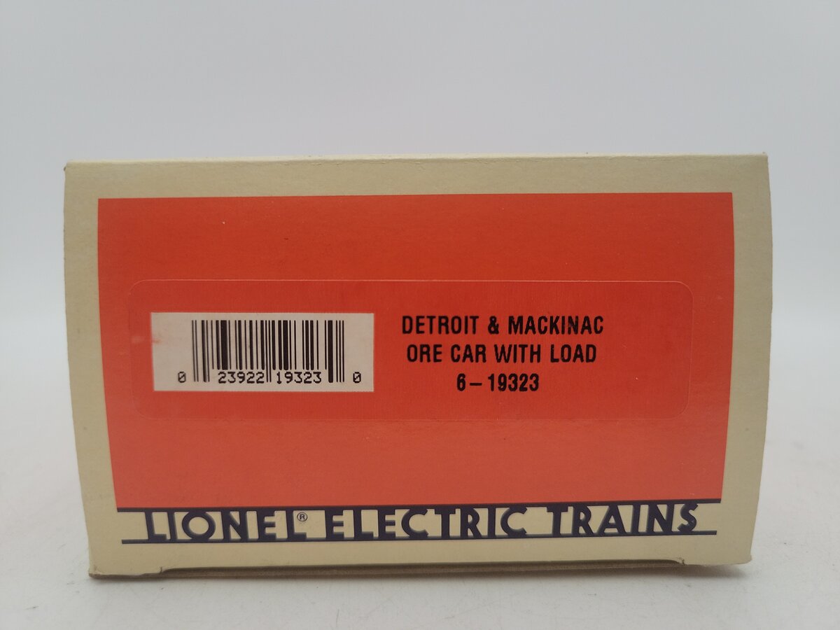 Lionel 6-19323 O Gauge Detroit & Mackinac Ore Car with Ore Load EX/Box