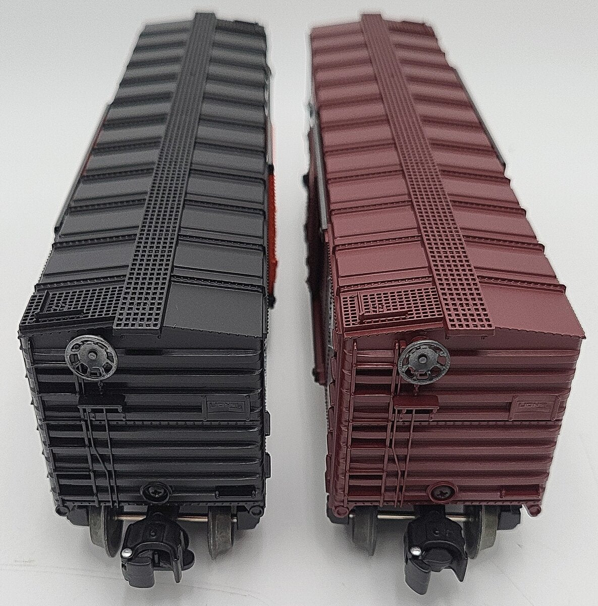 Lionel 6-29286 O Gauge Overstamped Conrail/Reading & PC/NH 2-Car Boxcar Set LN/Box