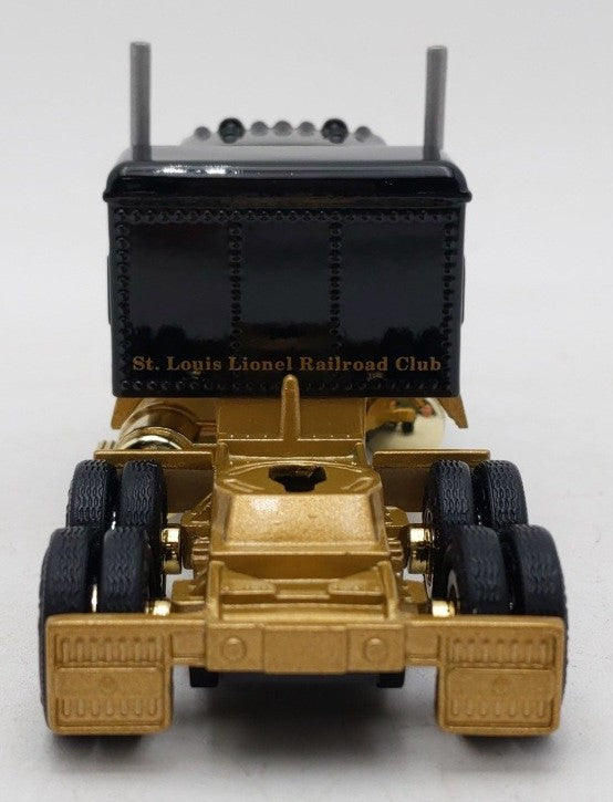 Lionel 6-52440 O Gauge USMC Flatcar w/ Tractor Trailer NIB