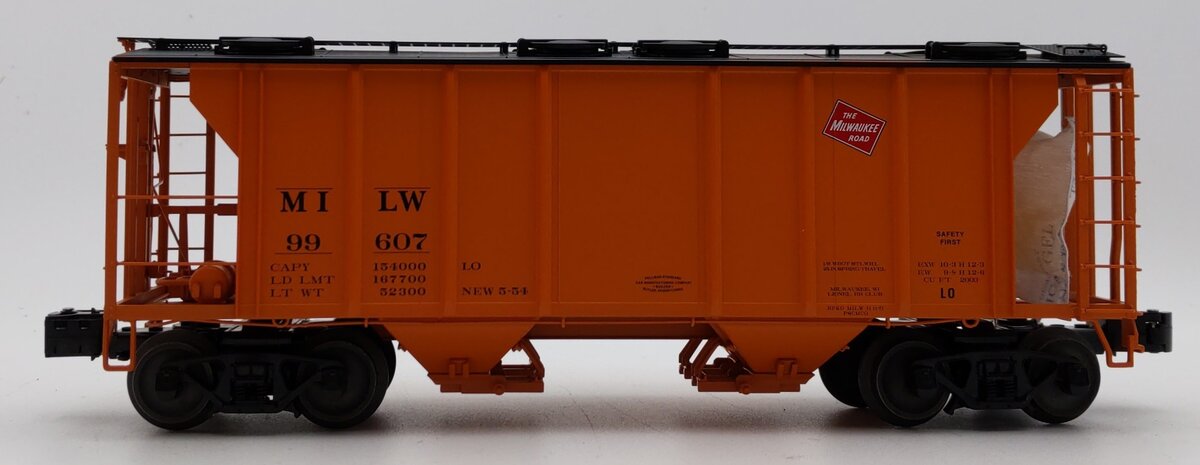 Lionel 6-52400 O Gauge Milwaukee Road PS-2 Hopper NIB