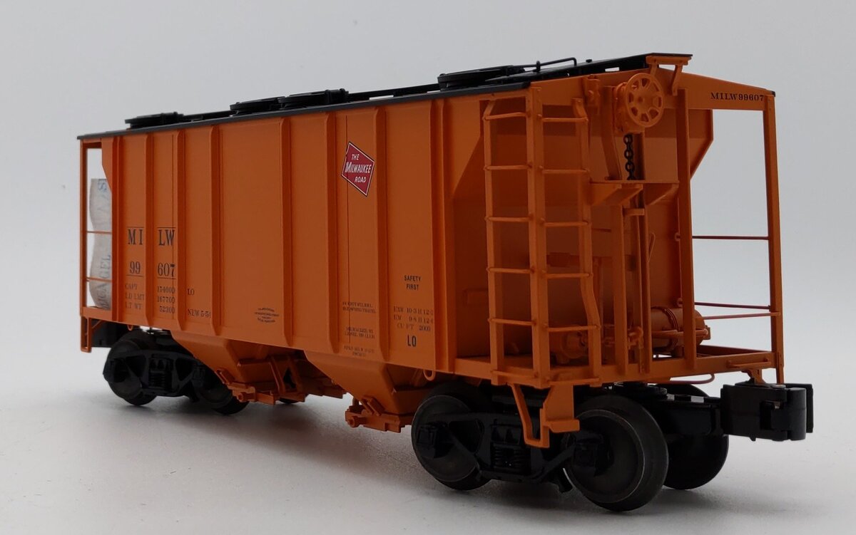 Lionel 6-52400 O Gauge Milwaukee Road PS-2 Hopper NIB