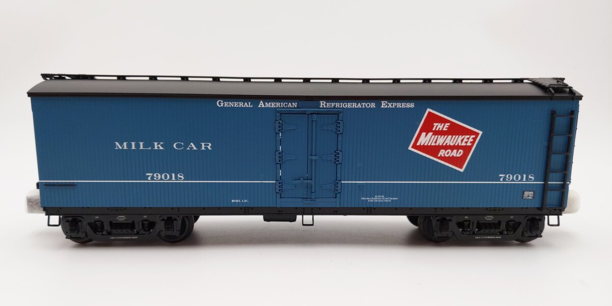 Lionel 6-52344 O Gauge LCCA 2004 Milwaukee Road Milk Car #79018 NIB