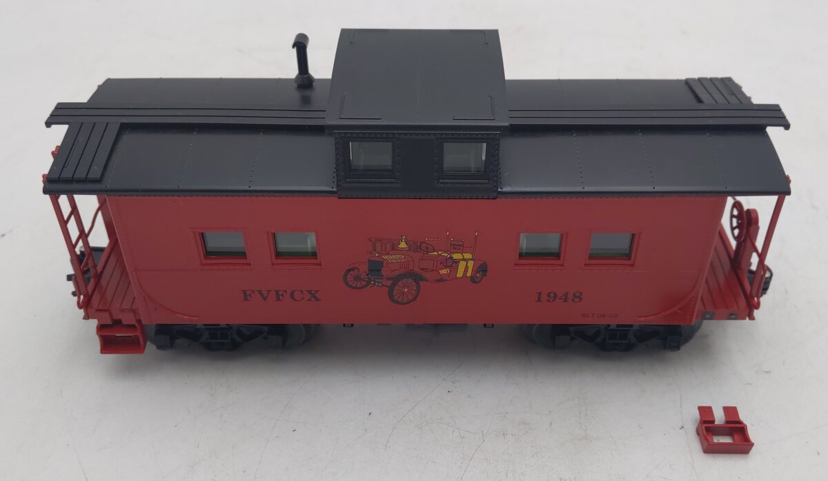 Weaver 184 O Gauge Freeburg Fire Co. Caboose #1948 - 3 Rail EX/Box