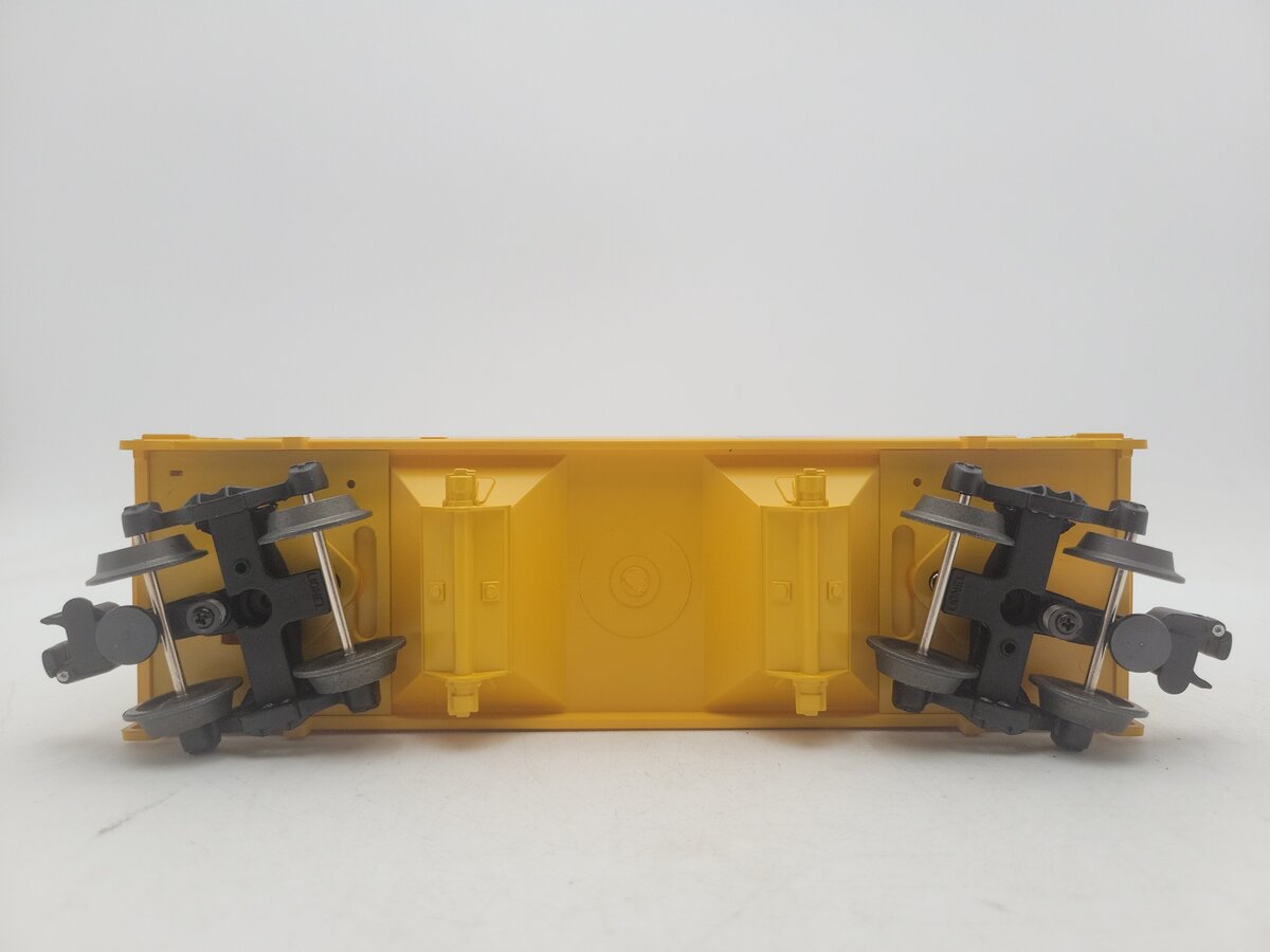 Lionel 6-17016 O Gauge Chicago & North Western 2-Bay Hopper #96644 LN/Box