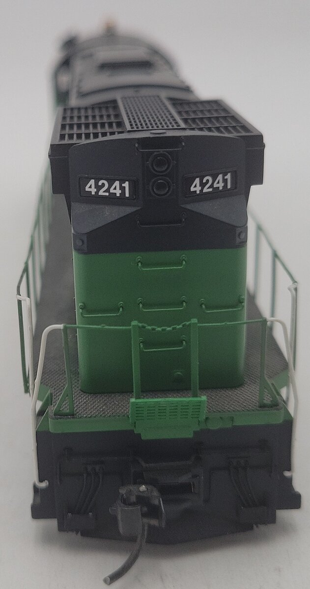 Atlas 9331 HO Scale Burlington Northern Alco C-424 Powered Diesel Loco #4241 EX/Box